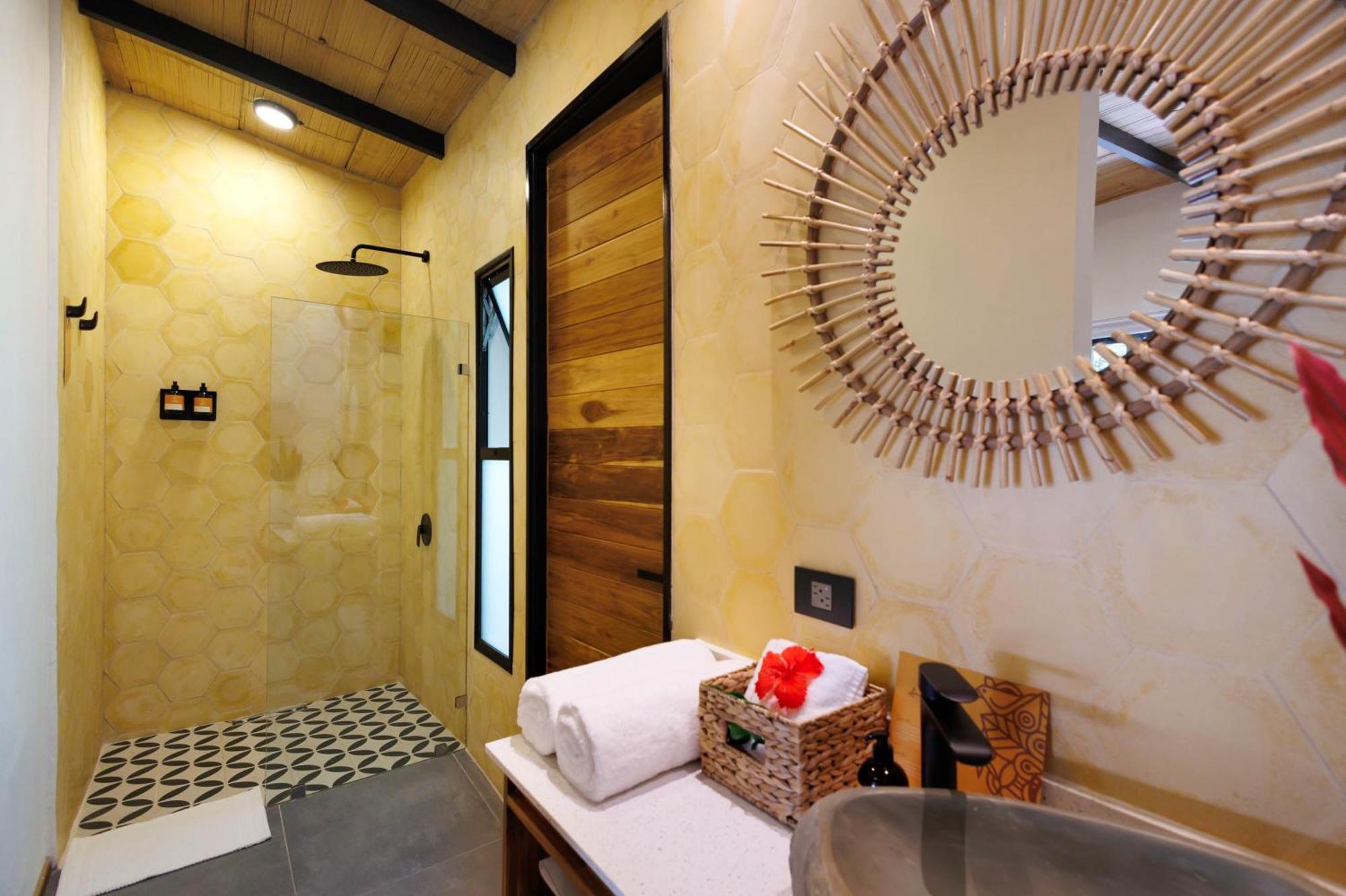 Exotico Beach Hotel Puerto Viejo de Talamanca Zewnętrze zdjęcie